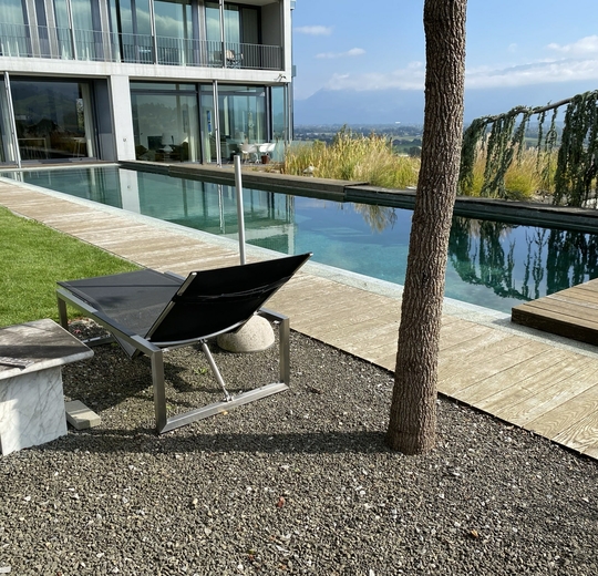 Naturpool mit Aussicht